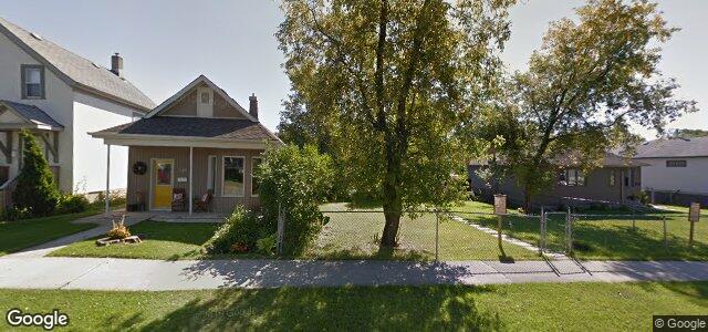 Larawan ng 147 Collegiate Street sa Winnipeg, Manitoba