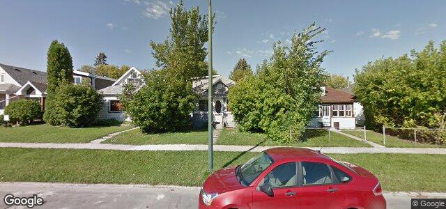 Photo of 162 Collegiate Street in Winnipeg, Manitoba