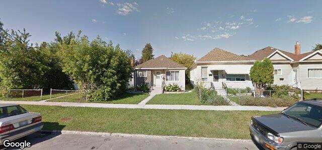 Photo of 166 Collegiate Street in Winnipeg, Manitoba