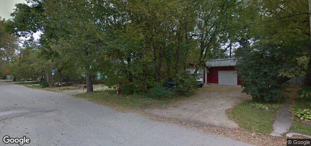 Photo of 1868 Assiniboine Avenue in Winnipeg, Manitoba