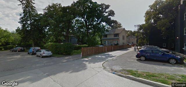 Larawan ng 196 Library Place sa Winnipeg, Manitoba