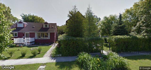 Larawan ng 23 Deer Lodge Place sa Winnipeg, Manitoba