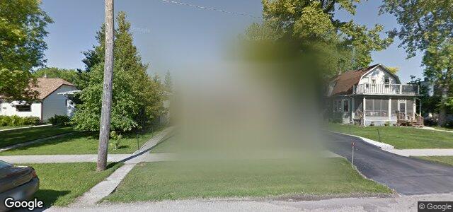 Larawan ng 24 Deer Lodge Place sa Winnipeg, Manitoba