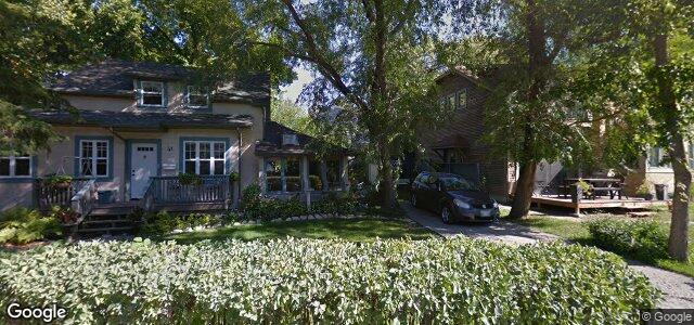 Photo of 30 Deer Lodge Place in Winnipeg, Manitoba