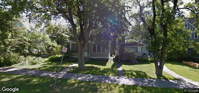 Larawan ng 31 Deer Lodge Place sa Winnipeg, Manitoba