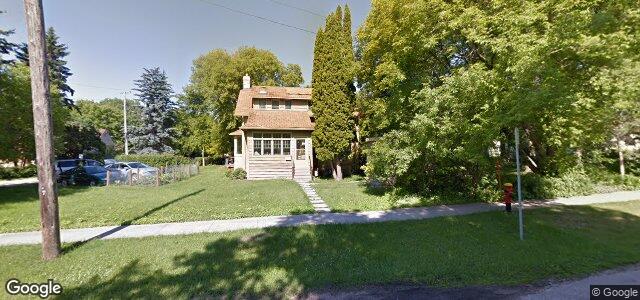Larawan ng 34 Deer Lodge Place sa Winnipeg, Manitoba