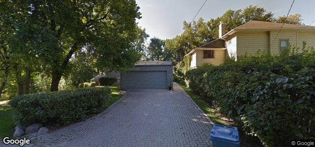 Larawan ng 38 Deer Lodge Place sa Winnipeg, Manitoba