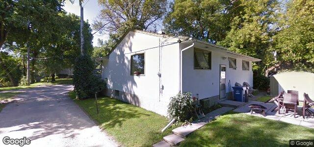 Larawan ng 39 Deer Lodge Place sa Winnipeg, Manitoba