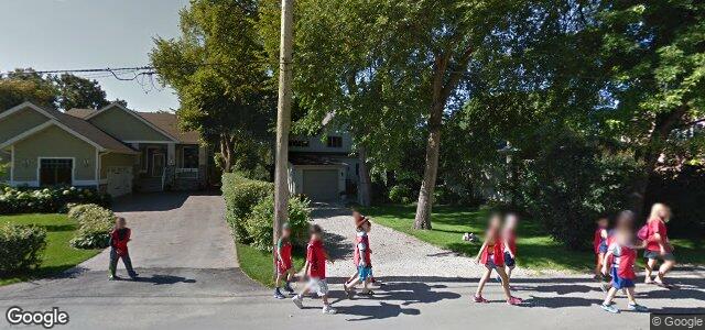 Larawan ng 46 Deer Lodge Place sa Winnipeg, Manitoba