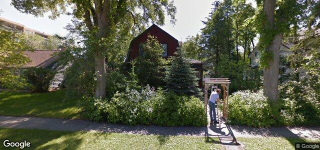 Larawan ng 5 Deer Lodge Place sa Winnipeg, Manitoba