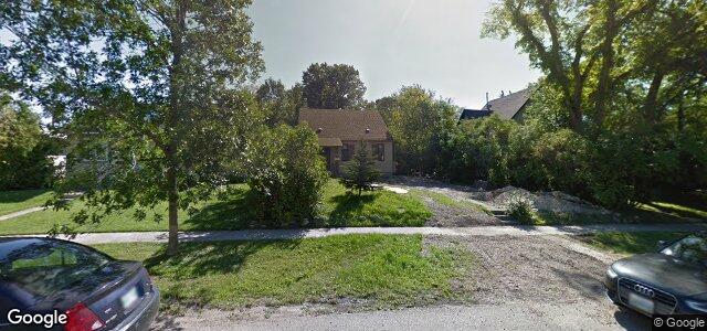 Larawan ng 77 Deer Lodge Place sa Winnipeg, Manitoba