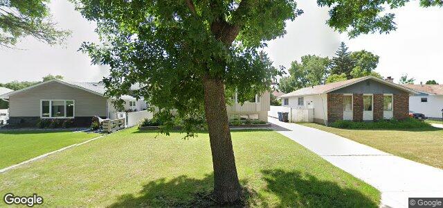 10 Capulet Crescent（加拿大曼尼托巴省温尼伯市）房屋照片