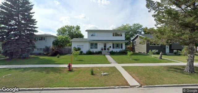 Larawan ng 1006 Buchanan Boulevard sa Winnipeg, Manitoba