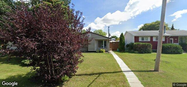 Larawan ng 1015 Isbister Street sa Winnipeg, Manitoba