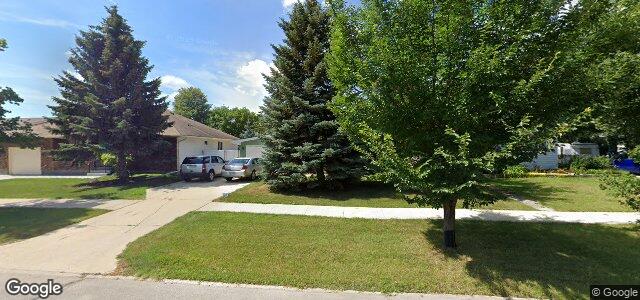 Larawan ng 1016 Isbister Street sa Winnipeg, Manitoba