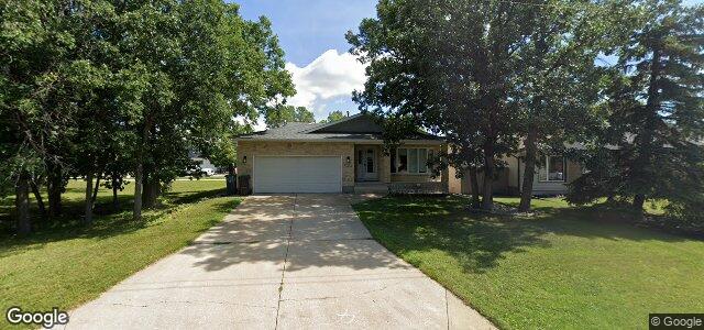 Larawan ng 1019 Isbister Street sa Winnipeg, Manitoba