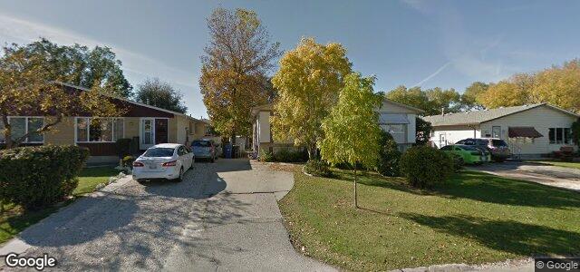 Larawan ng 103 Bernadine Crescent sa Winnipeg, Manitoba
