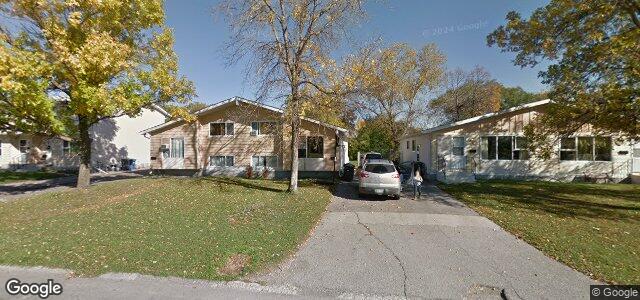 Larawan ng 11 Stradford Street sa Winnipeg, Manitoba