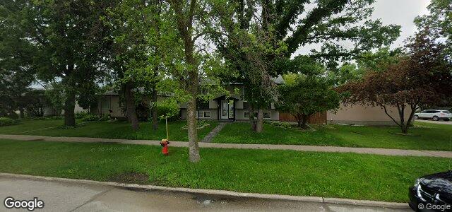 Photo of 1154 Buchanan Boulevard in Winnipeg, Manitoba