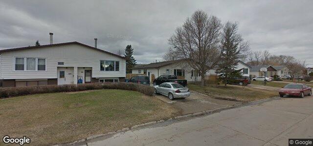 Larawan ng 121 Bernadine Crescent sa Winnipeg, Manitoba