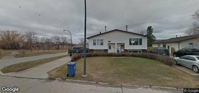 Larawan ng 127 Bernadine Crescent sa Winnipeg, Manitoba