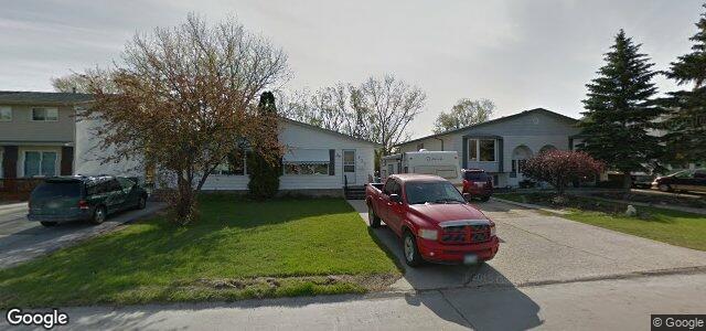 Larawan ng 132 Bernadine Crescent sa Winnipeg, Manitoba
