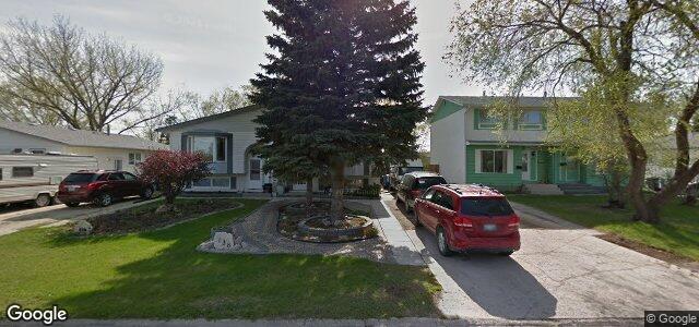Larawan ng 138 Bernadine Crescent sa Winnipeg, Manitoba