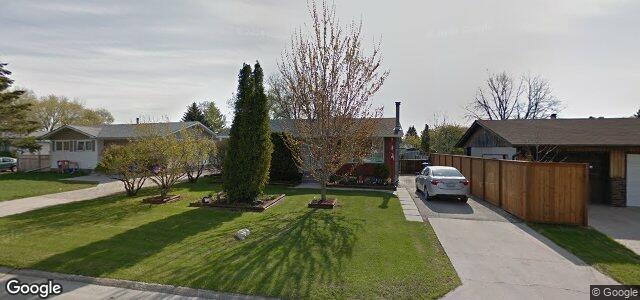 Larawan ng 166 Bernadine Crescent sa Winnipeg, Manitoba