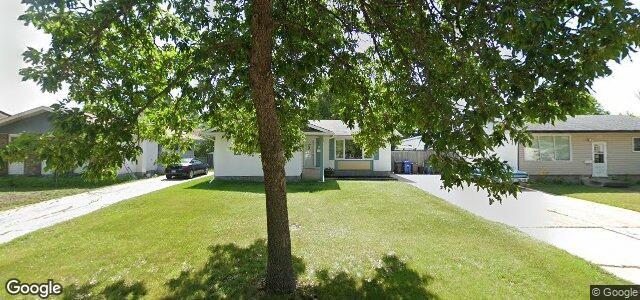 Larawan ng 18 Capulet Crescent sa Winnipeg, Manitoba