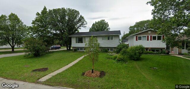 2 Russenholt Street ਦੀ ਫੋਟੋ, ਵਿਨੀਪਿਗ, ਮੈਨੀਟੋਬਾ