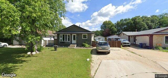 Larawan ng 241 Stradford Street sa Winnipeg, Manitoba