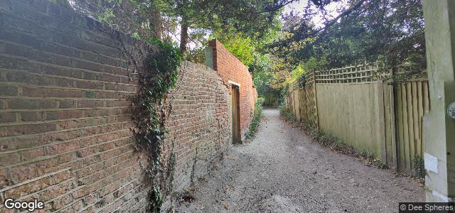 Larawan ng 25 Downs Avenue sa Winnipeg, Manitoba