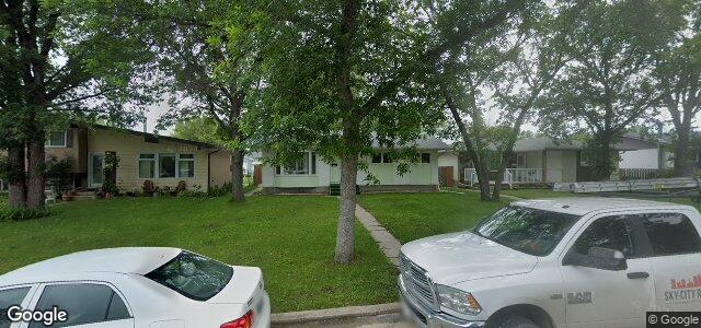 Larawan ng 26 Russenholt Street sa Winnipeg, Manitoba