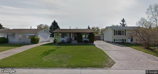 Larawan ng 271 Bernadine Crescent sa Winnipeg, Manitoba
