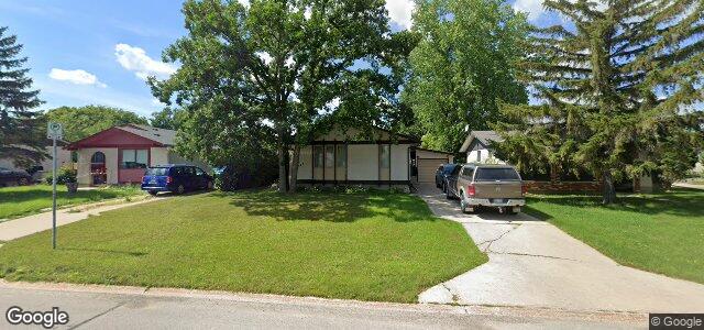 Larawan ng 280 Stradford Street sa Winnipeg, Manitoba