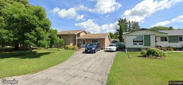 Larawan ng 281 Stradford Street sa Winnipeg, Manitoba