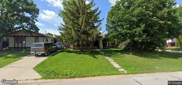 Larawan ng 284 Stradford Street sa Winnipeg, Manitoba