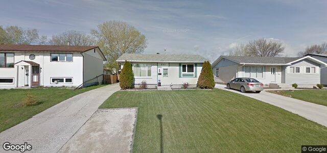 Larawan ng 286 Bernadine Crescent sa Winnipeg, Manitoba