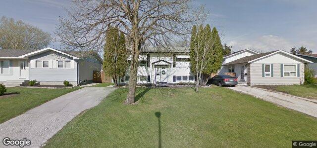 Larawan ng 294 Bernadine Crescent sa Winnipeg, Manitoba