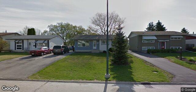 Larawan ng 295 Bernadine Crescent sa Winnipeg, Manitoba