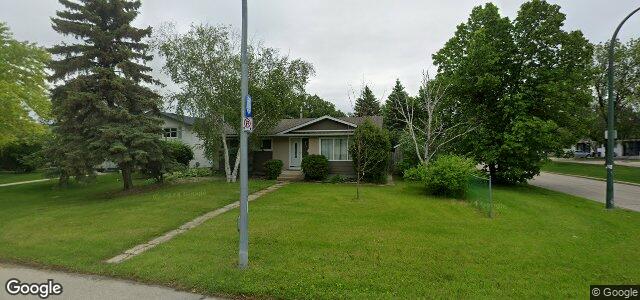 Larawan ng 3 Russenholt Street sa Winnipeg, Manitoba