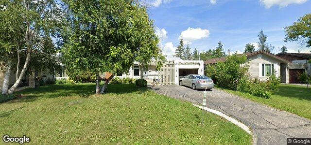 Larawan ng 311 Risbey Crescent sa Winnipeg, Manitoba