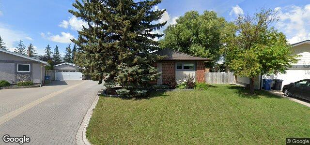 Larawan ng 319 Risbey Crescent sa Winnipeg, Manitoba