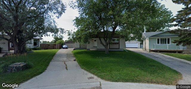 Larawan ng 351 Risbey Crescent sa Winnipeg, Manitoba