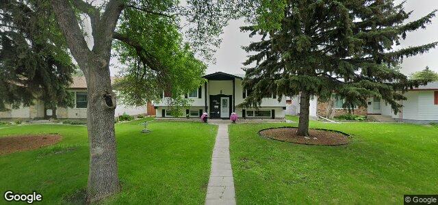Larawan ng 43 Russenholt Street sa Winnipeg, Manitoba