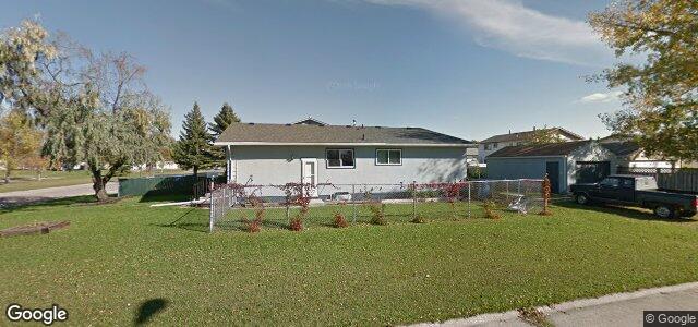 Larawan ng 48 Bernadine Crescent sa Winnipeg, Manitoba