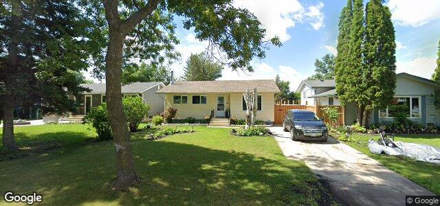 Larawan ng 54 Capulet Crescent sa Winnipeg, Manitoba