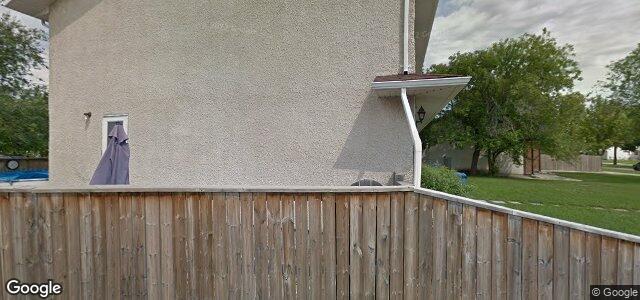 Larawan ng 612 Isbister Street sa Winnipeg, Manitoba