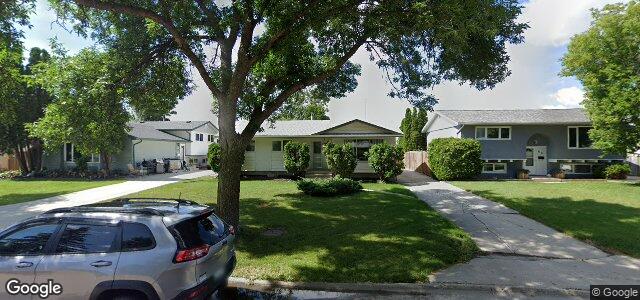 Larawan ng 62 Capulet Crescent sa Winnipeg, Manitoba