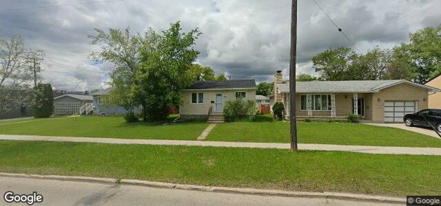 Larawan ng 620 Buchanan Boulevard sa Winnipeg, Manitoba